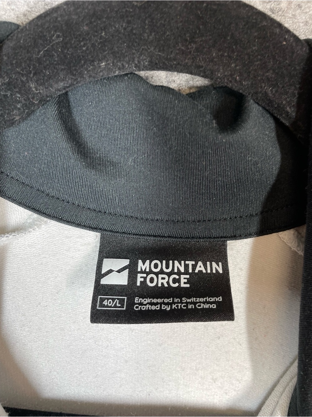 Mountain Force Ski Base Layer Top Mountain Print White Large Winter Sport Cozy - Picture 6 of 12